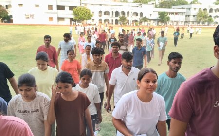 गोरखपुर में 43 केंद्रों पर शांतिपूर्ण संपन्न हुई NEET-UG परीक्षा, 92.34% अभ्यर्थियों ने दी परीक्षा