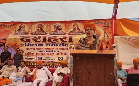 धौलपुर के दशहरा मिलन समारोह में गरजीं जिला पंचायत अध्यक्ष मंजू भदौरिया, बोलीं- सर्वसमाज को साथ लेकर चलना ही क्षत्रिय धर्म