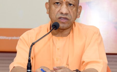 घटिया निर्माण पर एफआईआर, इंजीनियर-ठेकेदार जाएंगे जेल : योगी