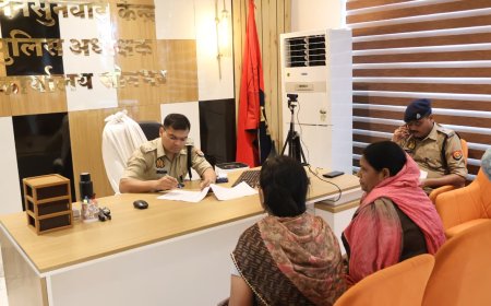 जनसुनवाई में पुलिस अधीक्षक सोनभद्र ने सुनी आमजन की समस्याएं