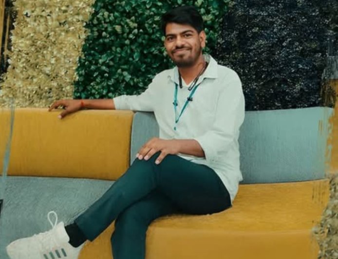 घघसरा के अविनाश गुप्ता का Project Associate (PAT) पद पर चयन, क्षेत्र का बढ़ाया मान