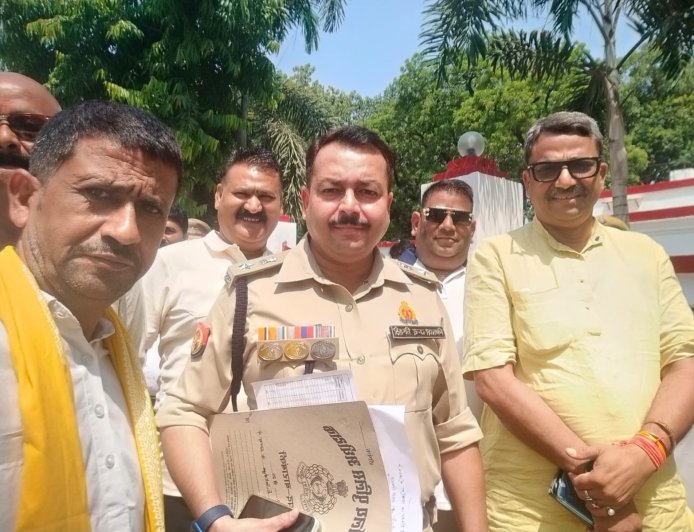 व्यापारियों व प्रशासन के बीच सुरक्षा, यातायात और सौहार्द पर हुई महत्वपूर्ण बैठक