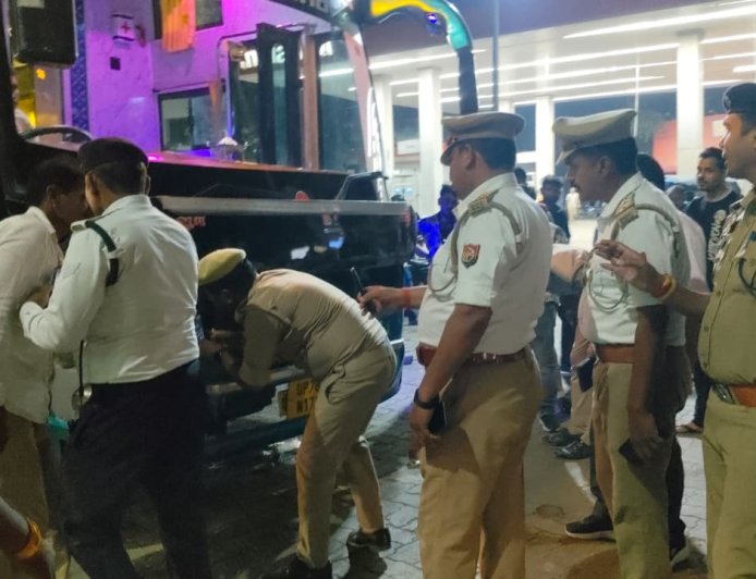 गोरखपुर में यातायात पुलिस का बड़ा अभियान, दो दिनों में 1470 वाहनों पर कार्रवाई