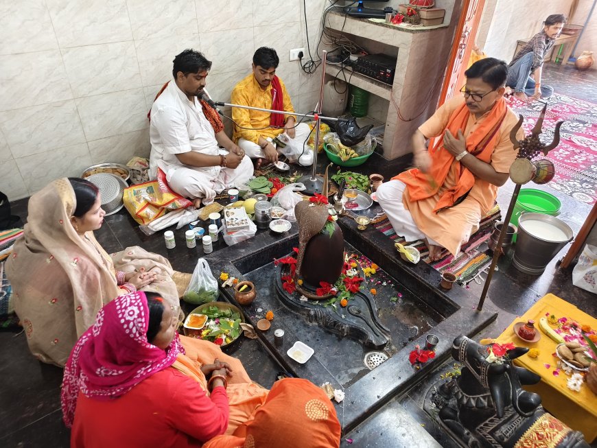 त्रिभुवन गुरु श्री कैलाशेश्वर महादेव का चौथा स्थापना दिवस विधि विधान के साथ मनाया गया