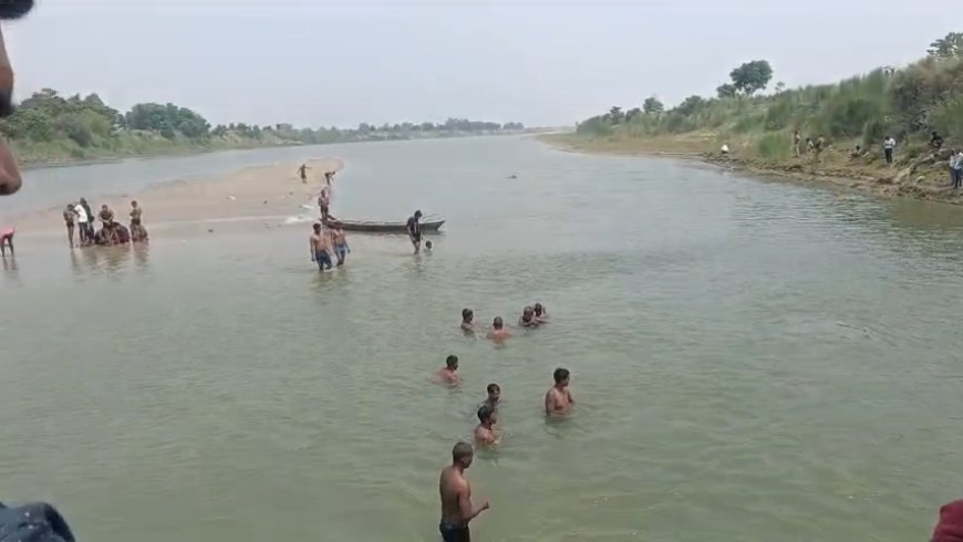 गोरखपुर: राप्ती नदी में रील बनाते समय दो युवकों की डूबकर मौत, शव बरामद