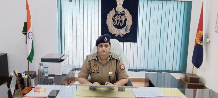 नवनियुक्त डीआईजी पूनम ने परिक्षेत्र मीरजापुर का पदभार ग्रहण किया