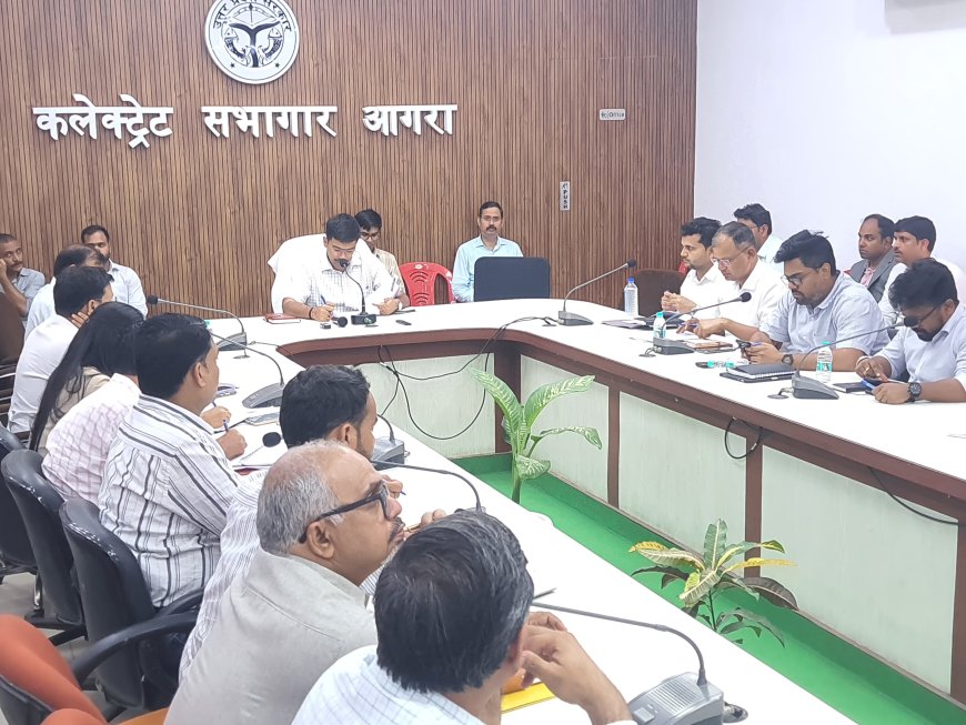 आईजीआरएस शिकायतों के निस्तारण में लापरवाही पर डीएम सख्त, एई को प्रतिकूल प्रविष्टि, अधिशासी अभियंता का वेतन रोका