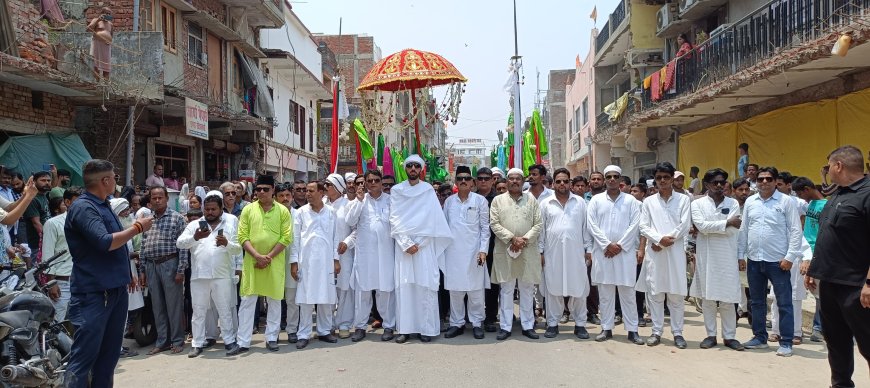 गोरखपुर में पांचवीं मोहर्रम का शाही जुलूस निकला, सैय्यद अयान अली शाह का हुआ भव्य स्वागत