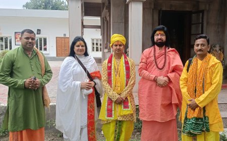 अयोध्या राम मंदिर ट्रस्ट की कमान साधु-संतों को सौंपी जाए: संत समाज