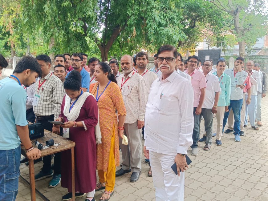 यूपीटीईटी का पहला दिन: चित्रकूट में पहले दिन 4272 में 426 अभ्यर्थी नदारद रहे